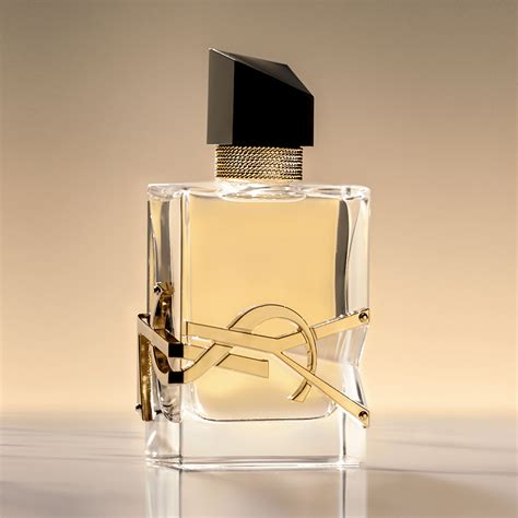 Libre Yves Saint Laurent perfumy .